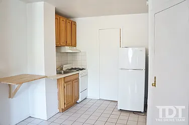 Rented by J Misrahi Realty Corp