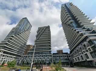 30 Inn On The Park Dr #706, Toronto, ON M3C0P7