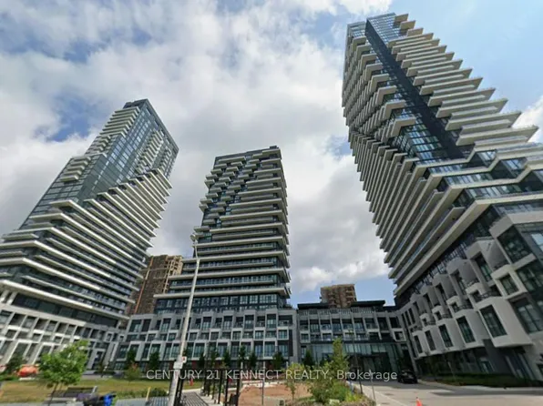 30 Inn On The Park Dr #706, Toronto, ON M3C 0P7