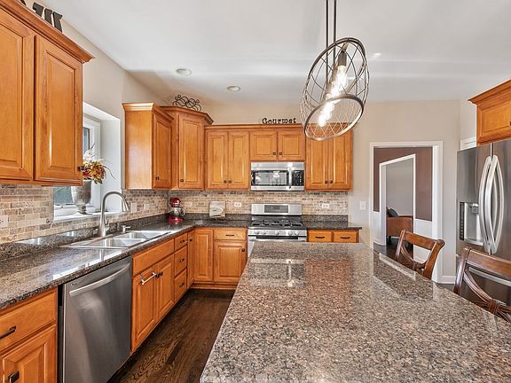 4th image of 5671 Rosinweed Ln