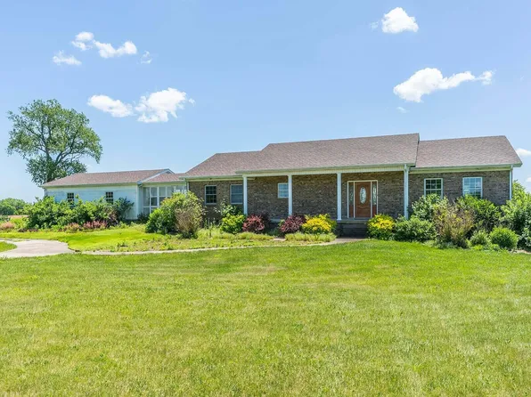 2929 Peacock Rd, Paris, KY 40361