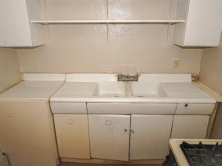 7303 Dale Rd #4 — Photo 6