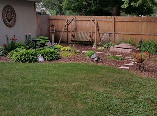 122 102nd Ave NW, Coon Rapids, MN 55448