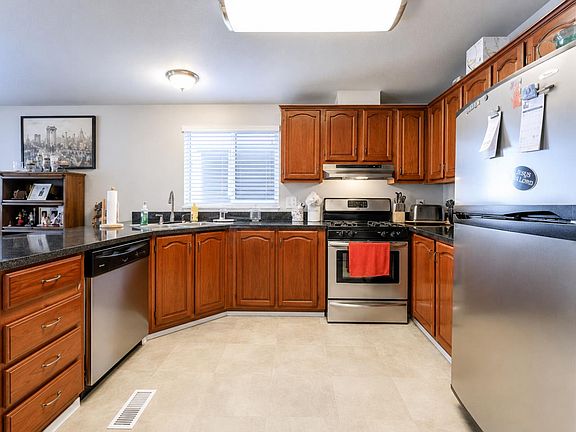 5th image of 600 E Weddell Dr Spc 71