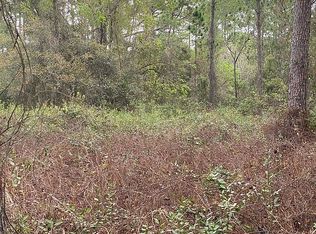 1233 East Pkwy, Deland, FL 32724