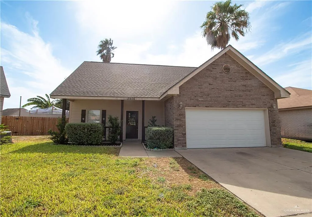 3 bed, 2.5 bath, 1743 sqft, $1,695 — Photo 2