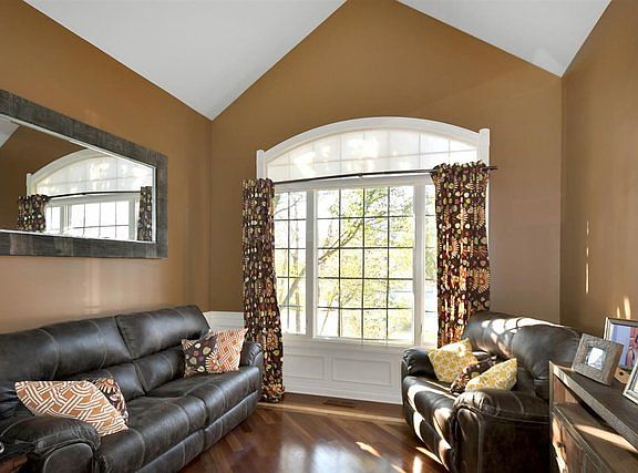 3rd image of 21209 Sage Brush Ln