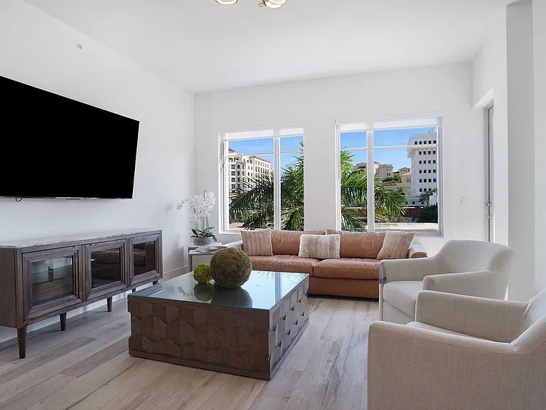 155 E Boca Raton Rd #301 — Photo 14