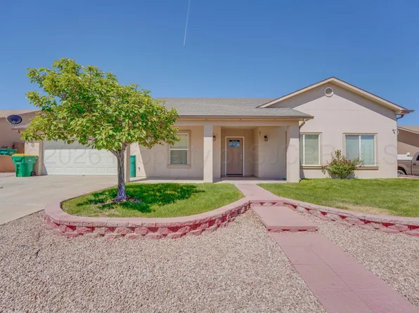 613 Mesa Vista Dr, Farmington, NM 87401