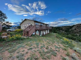 1536 Apache Rd, Florissant, CO 80816