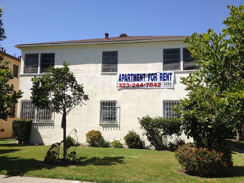 2nd image of 3211 W 73rd St APT 4