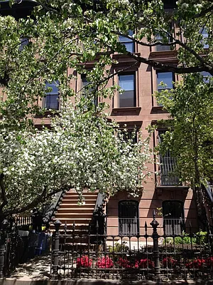 Rented by Dwell Residential Inc | media 26