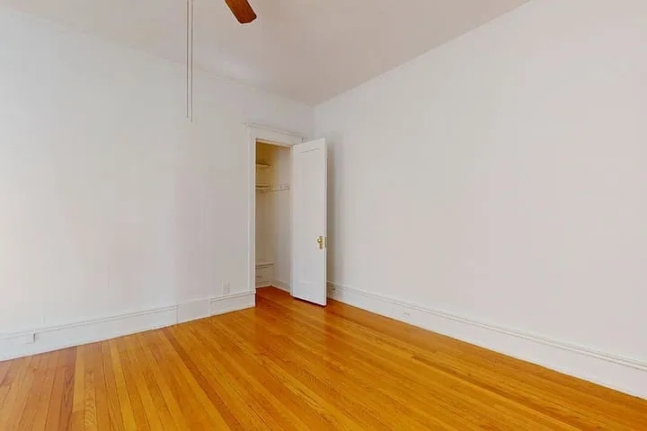 5474-5480 S. Hyde Park Boulevard — Photo 34
