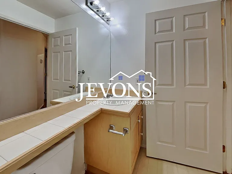 25235 SE Klahanie Blvd #P102 — Photo 12