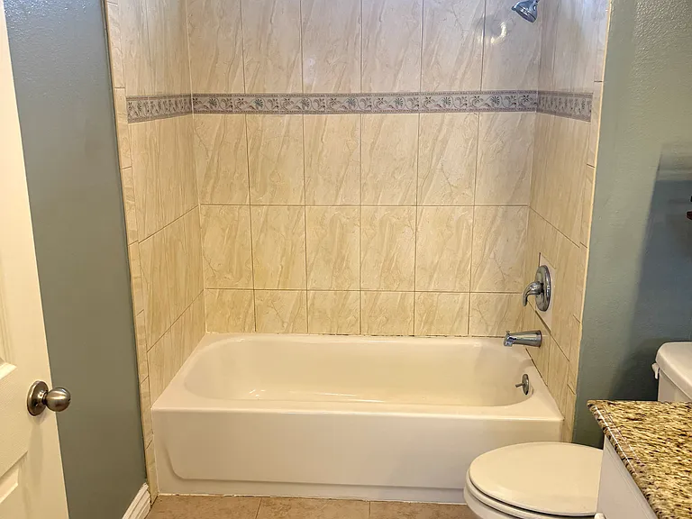 9528 Carroll Canyon Rd #223 — Photo 7