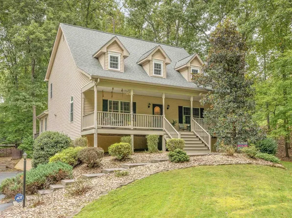 198 Jefferson Dr, Palmyra, VA 22963