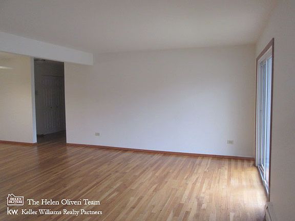 4th image of 8860 Western Ave #105