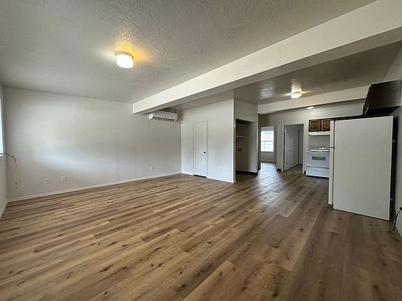 2nd image of 1407 Arthur St #1-3