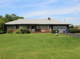 1566 Blue Barn Rd, Allentown, PA 18104