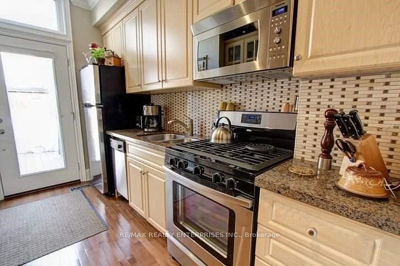 Toronto Townhouse for rent - 1 Bedroom in Toronto