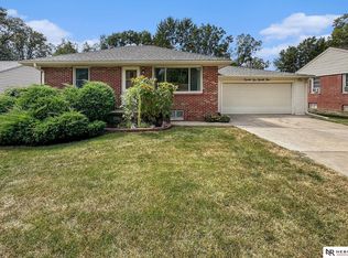 2225 S 59th St, Lincoln, NE 68506