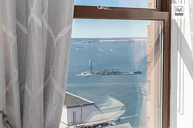 Rented by New York Residence