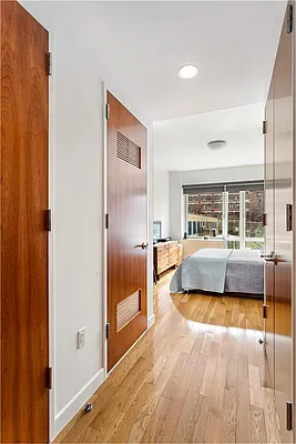 Sold by Maz Group NY | media 10