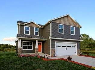 5705 E Price Rd, Saint Johns, MI 48879