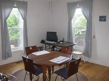 3rd image of 81 Mount Pleasant Ave #1