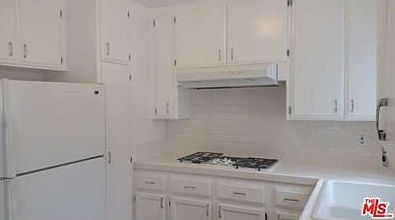 5th image of 812 N Alfred St APT 2