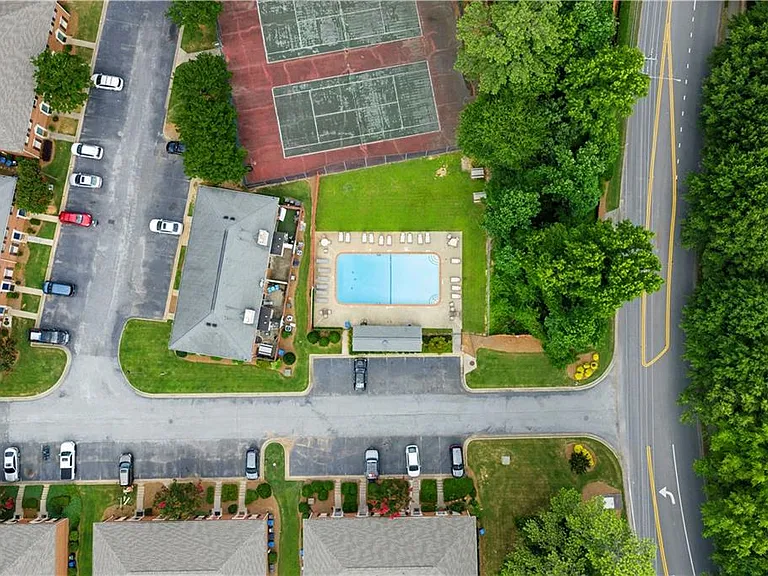 2894 Webb Bridge Rd — Photo 18