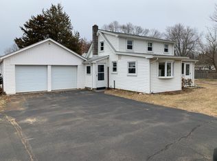 131 Shaker Rd, Enfield, CT 06082