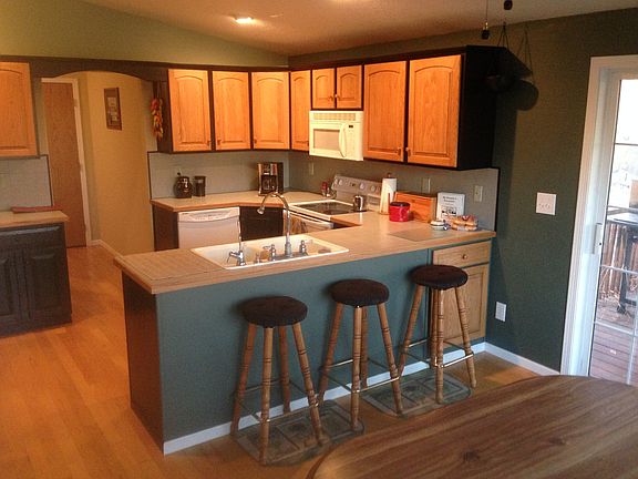 3rd image of 15301 Robinson Creek Ln
