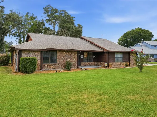 1805 Virginia Ct, Tavares, FL 32778