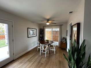 903 Nardo Rd, Encinitas, CA 92024