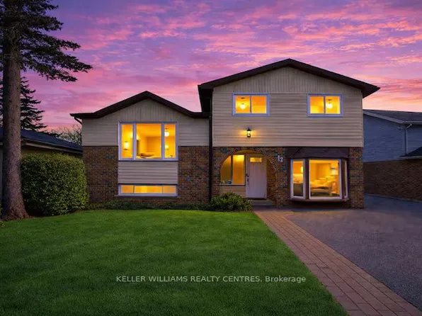 12 Deerpark Dr, Barrie, ON L4M 4W9