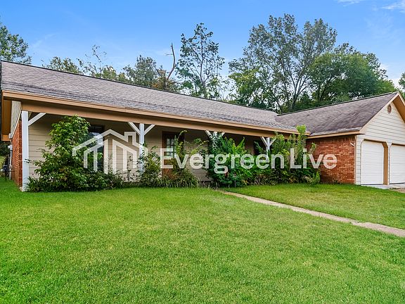 2nd image of 646 Randall Cir