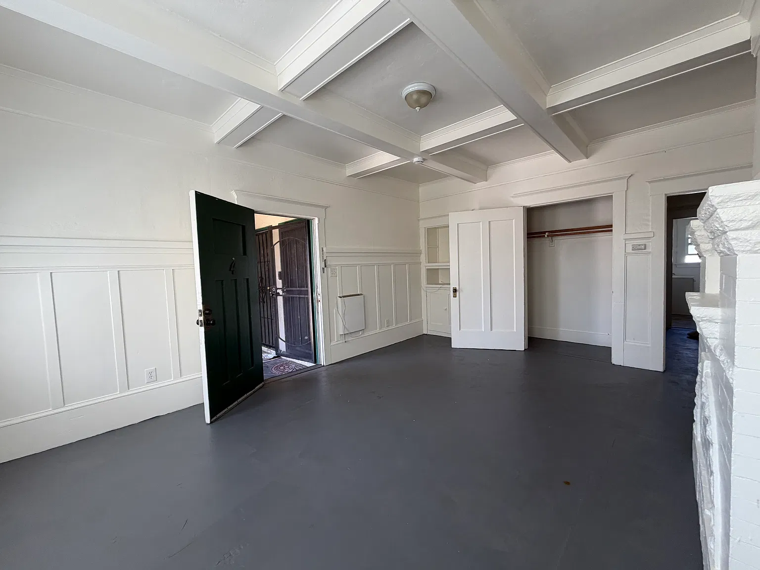 1736 23rd Ave — Photo 2