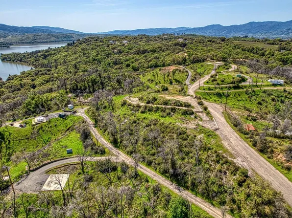 5801 Lake Ridge Drive, Ukiah, CA 95482
