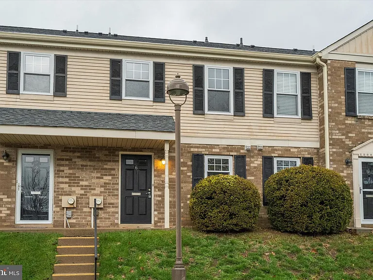 6 Cromwell Dr #107-U-6 — Photo 1