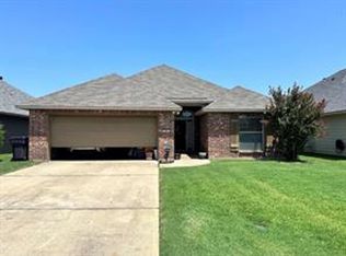 3816 Pickering Pass Dr, Bossier City, LA 71111