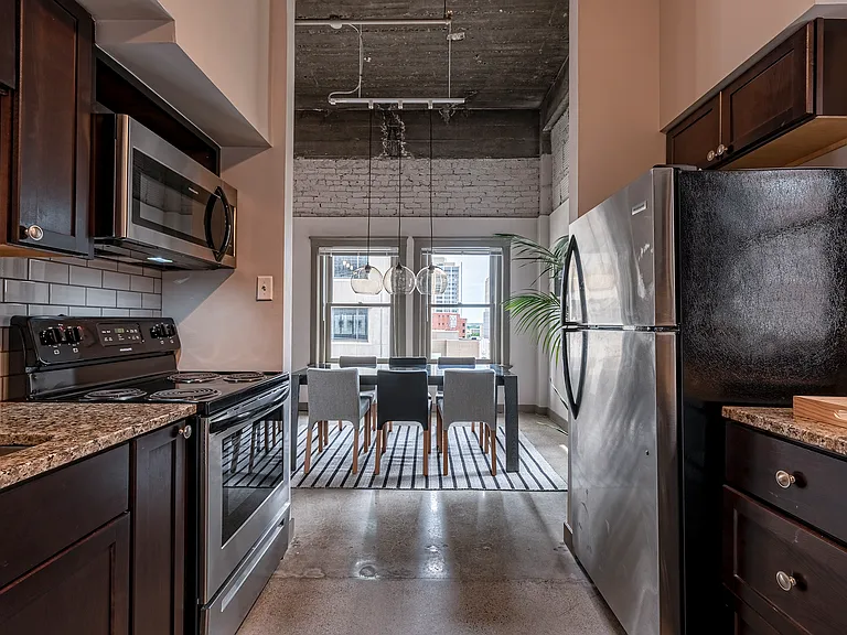 New Yorker Lofts — Photo 3
