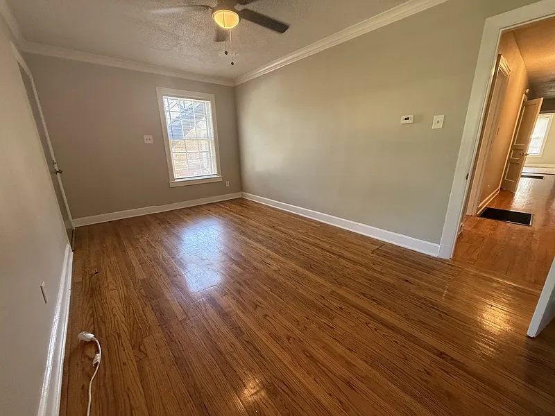 Building Photo - 1621 Glenview Ave #1623