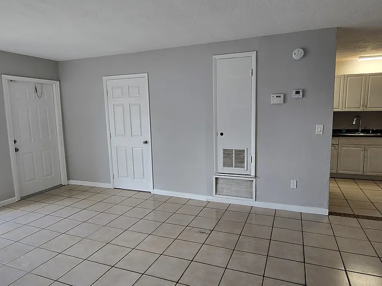 19572 NW 29th Pl — Photo 14