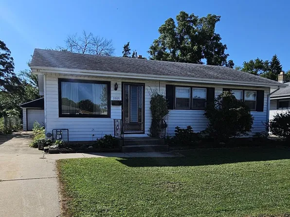 3305 Conrad DRIVE, Racine, WI 53404