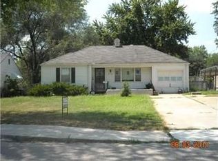 7713 Sni A Bar Rd, Kansas City, MO 64129