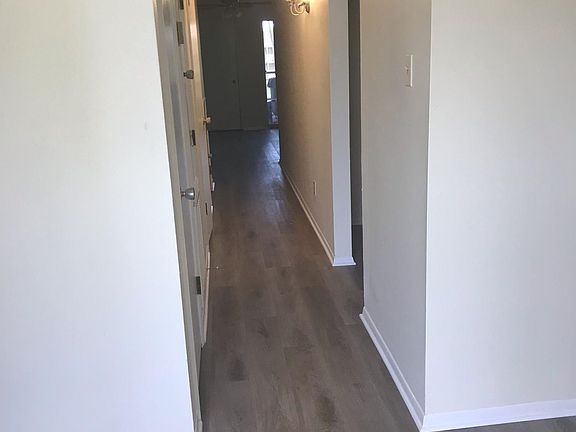 3rd image of 4717 Grammar Ave