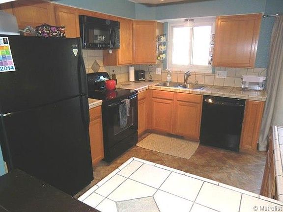 4th image of 7310 Upham Ct