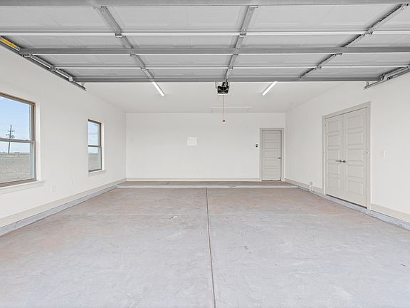 4th image of 5421 County Road 6100