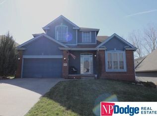 16623 Ames Ave, Omaha, NE 68116